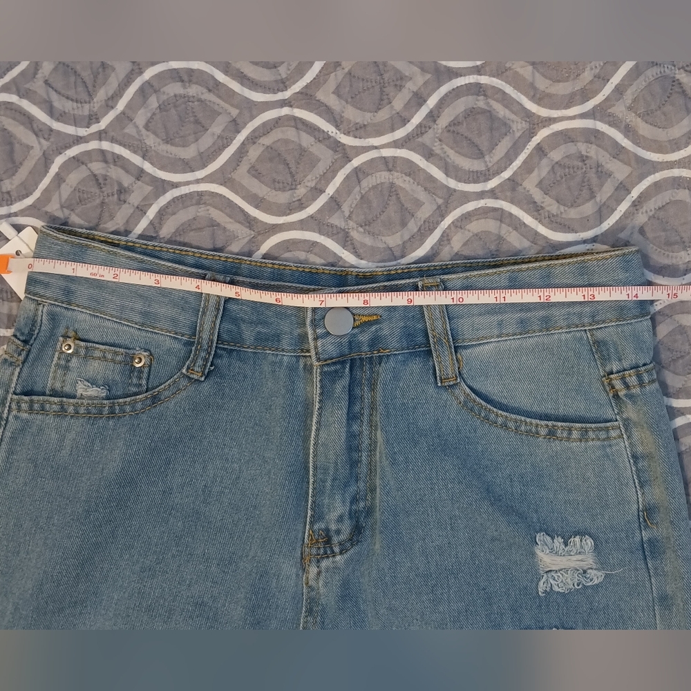 ‼️SOLD‼️***NWT*** HIGH RISE  DISTRESSED JEANS - Picture 6 of 7